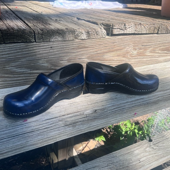 Sarita Clogs—The Original Danish Clog - Picture 3 of 5